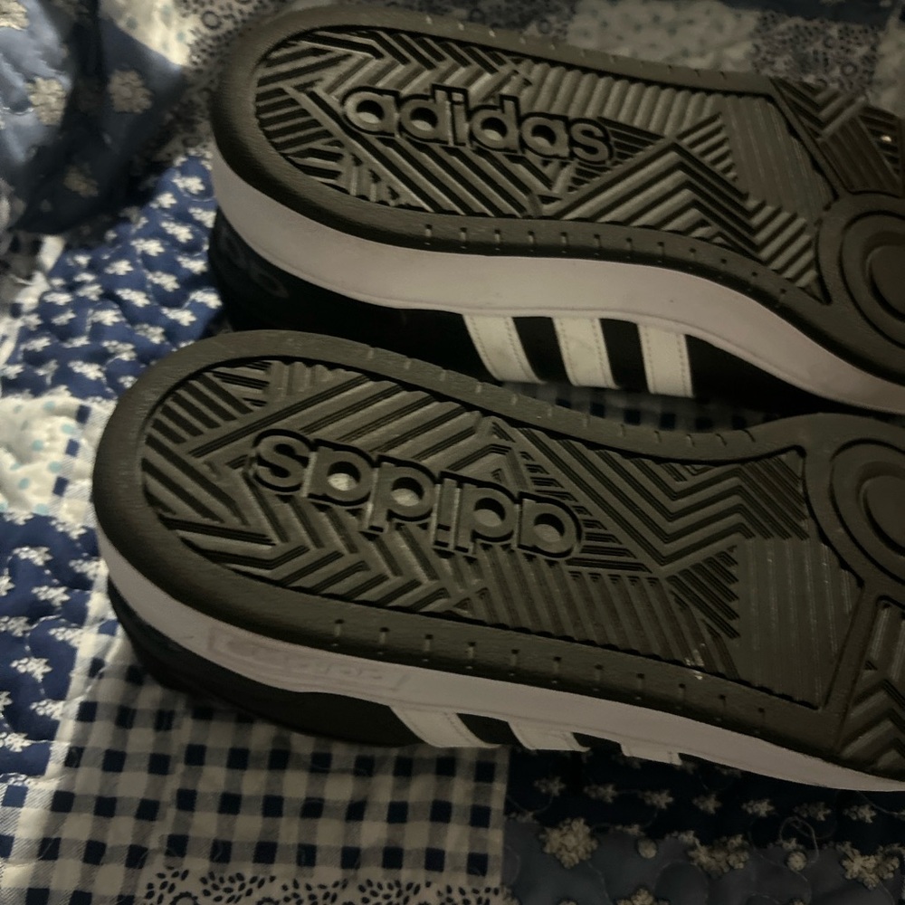 Adidas Classic Black and White Striped Shoes men’s - Picture 12 of 14